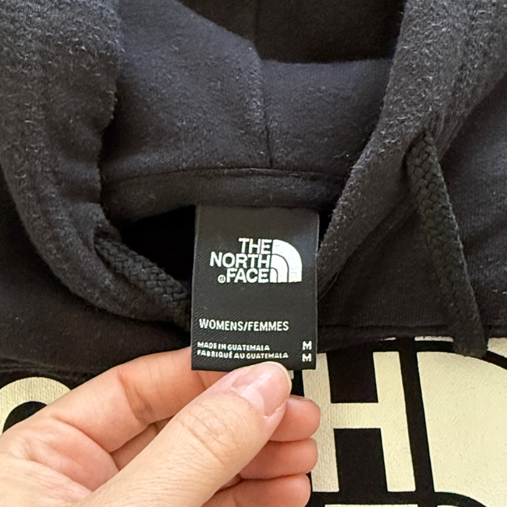 The North Face Women’s Evolution Half Dome Hoodie sweatshirt medium - Picture 4 of 7